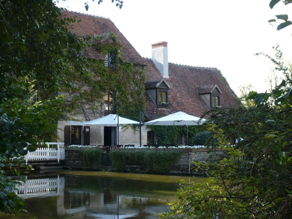 Hotel & Restaurant Le Moulin De Chameron, The Originals Relais Bannegon Екстериор снимка